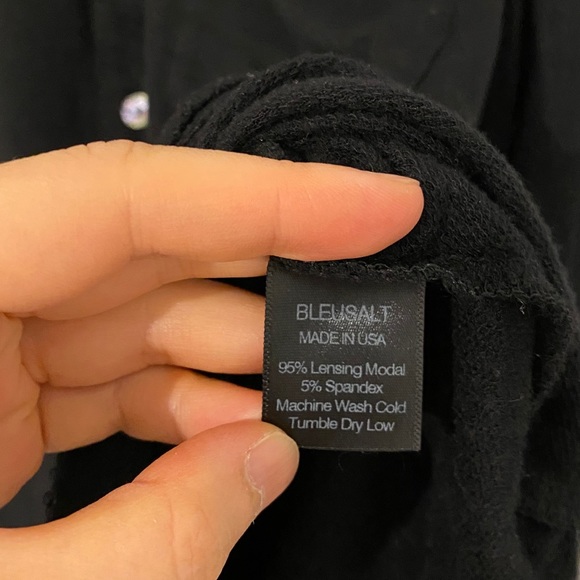 Bleusalt black soft classic button shirt sz 0 new - Picture 5 of 12